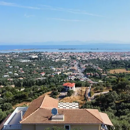 Διαμέρισμα Irida *