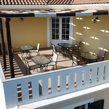 Irida Apartamento Apolpaina