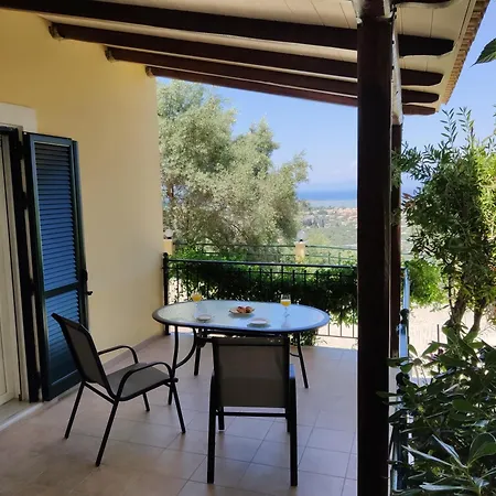 Irida Apartament Apolpaina