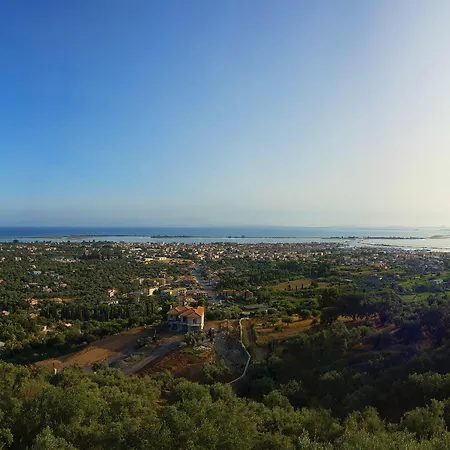 Διαμέρισμα Irida *