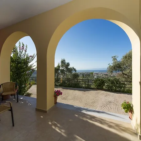 Apartament Irida *